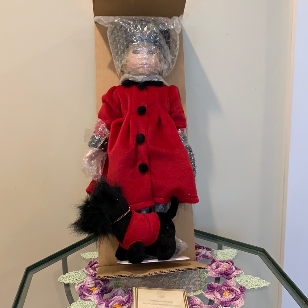 Avon Special Memories Holiday doll, Blanche.